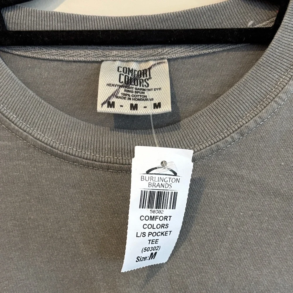 BNWT Comfort Colors Men's Charcoal Long Sleeve Tee - Picture 2 of 5